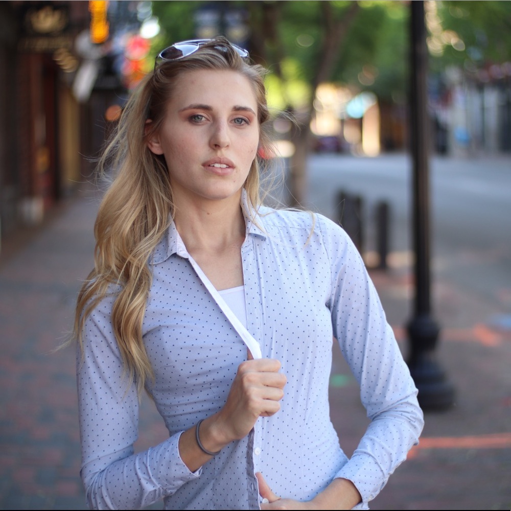 Meet your Posher, Hannah